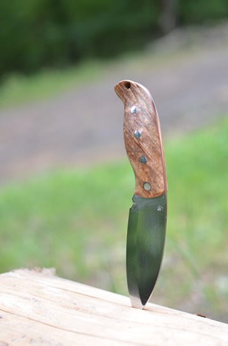 Nože pro lesní dovednosti